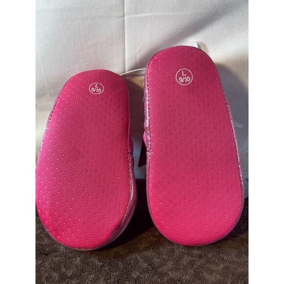 Minnie Mouse kids slippers - Picture 6 of 8